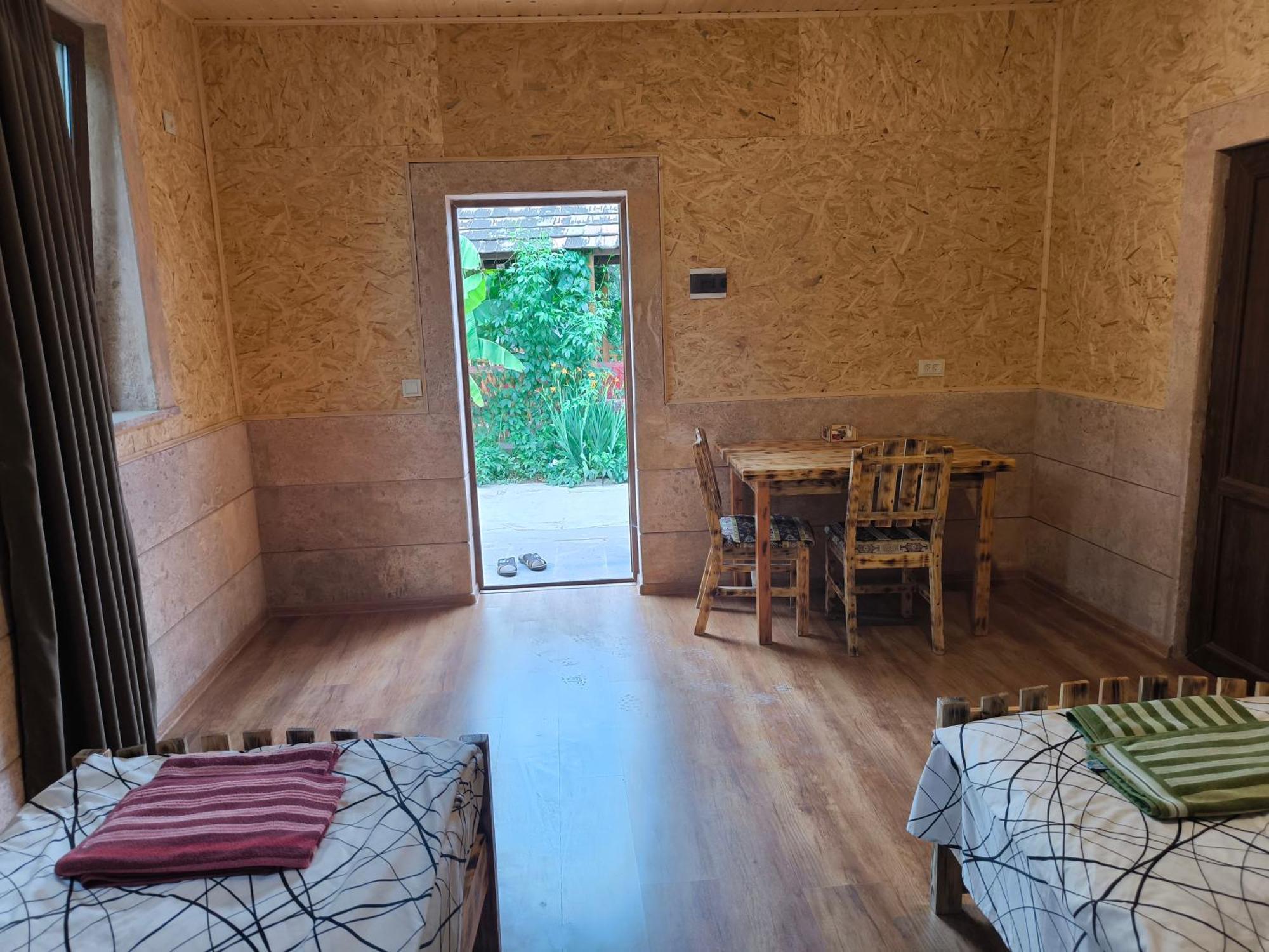 Berdavan Guesthouse Esterno foto